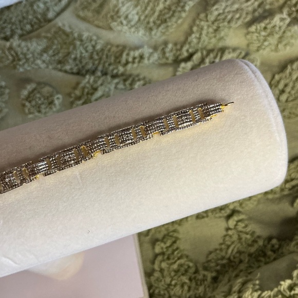 Geometric Two Toned Bracelet - Picture 4 of 5